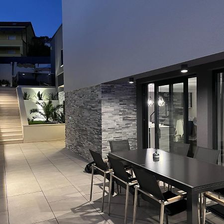 Luxury Villa Lorena With Heated Pool, Jacuzzi,Sauna And Seaview Crikvenica Buitenkant foto